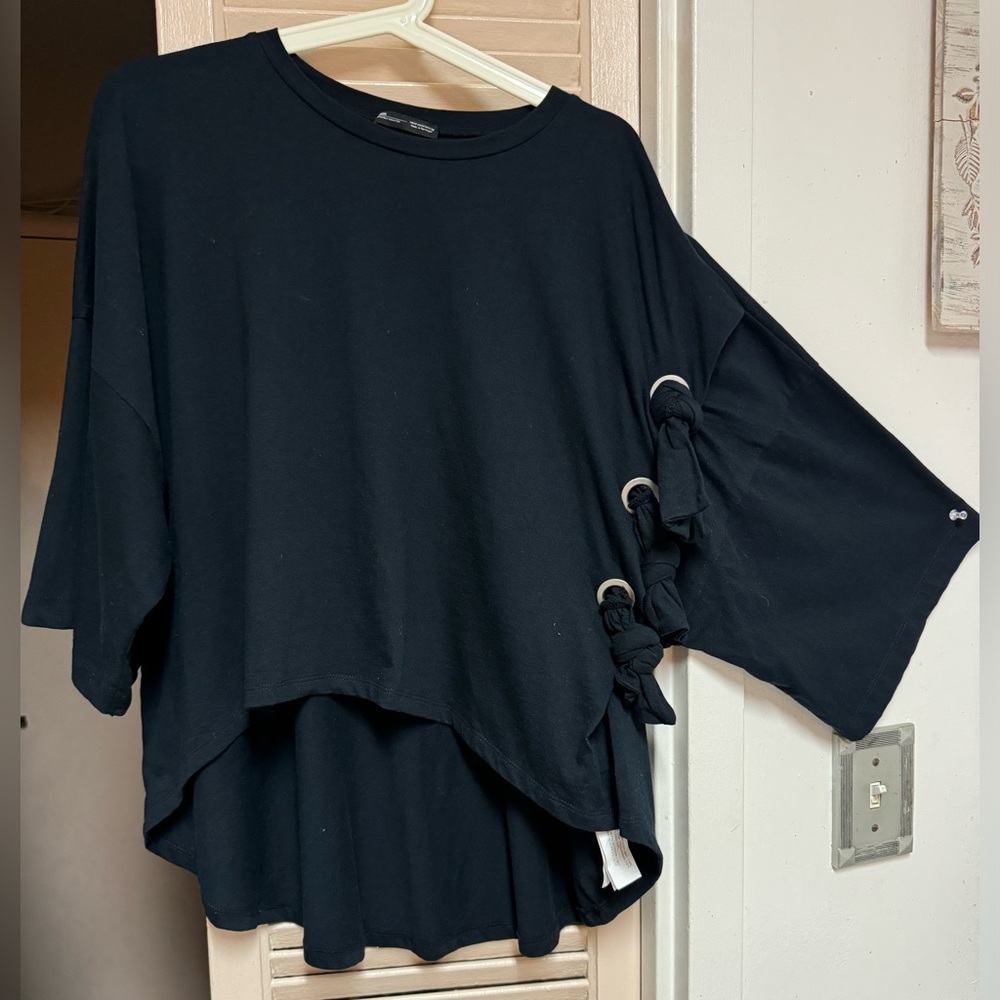 ZARA BLACK COTTON TOP 3/4 SLEEVES WITH KNOT SIDES PULLOVER 25”P 17”F 27”b